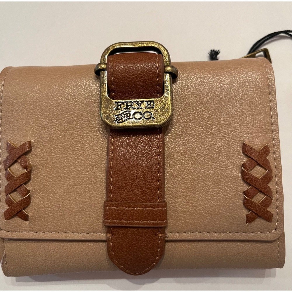 Frye and Co Olivia Trifold Wallet Roebuck Tan Brown Whipstitch Buckle Western